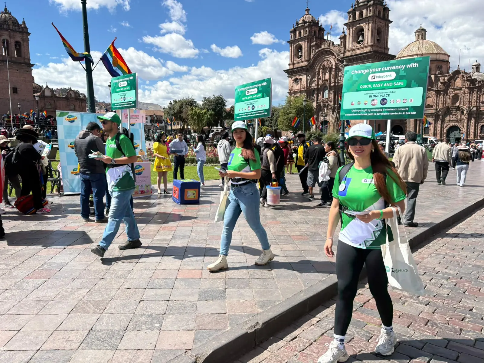Activación de Interbank en la Plaza de Armas del Cusco