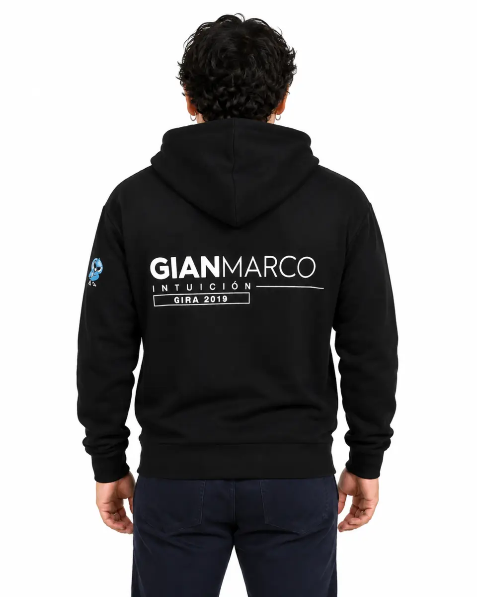 Hoodie negro personalizado para Gian Marco